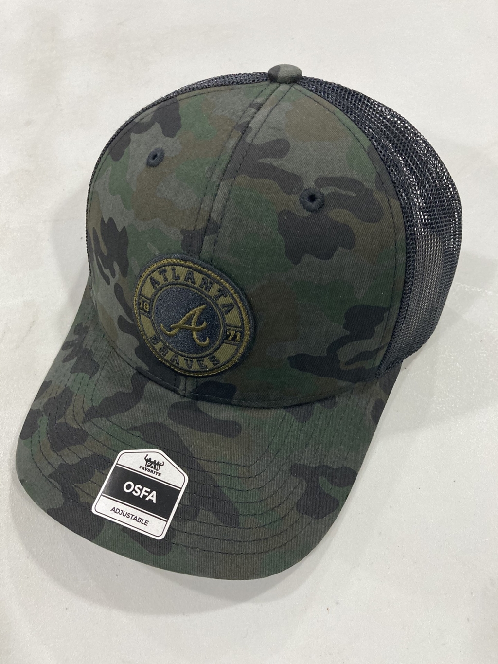 Atlanta Braves MLB Sandalwood Mass Fort Woodland Camo Trucker Snapback Hat